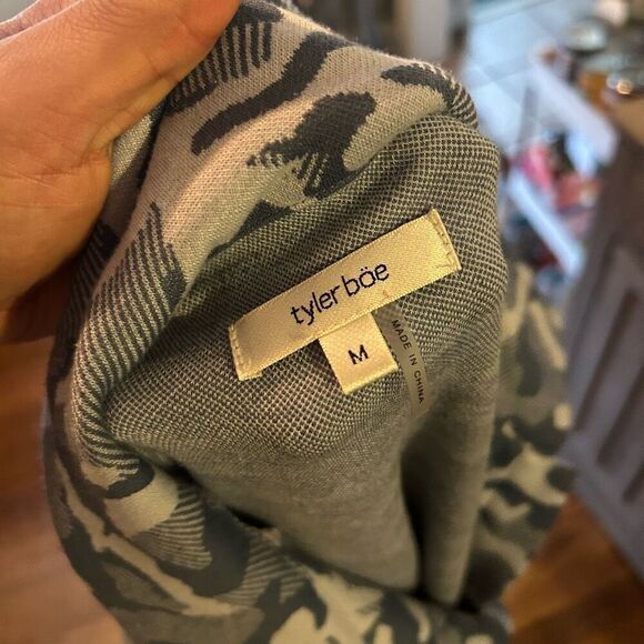 Tyler Boe dress - Picture 4 of 5